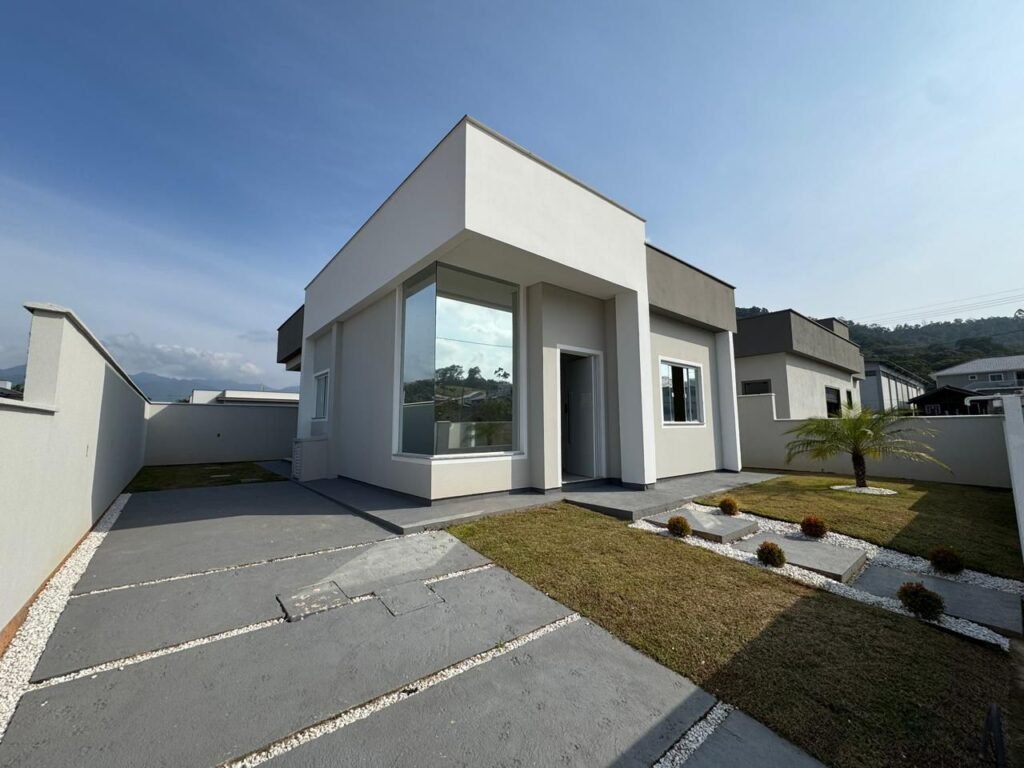 Casa Unifamiliar à venda no Alto Aririu