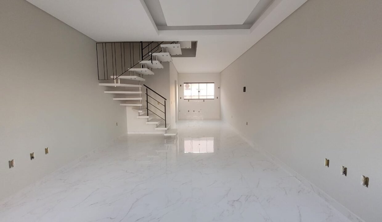 WhatsApp Image 2025-11-11 at 06.58.34